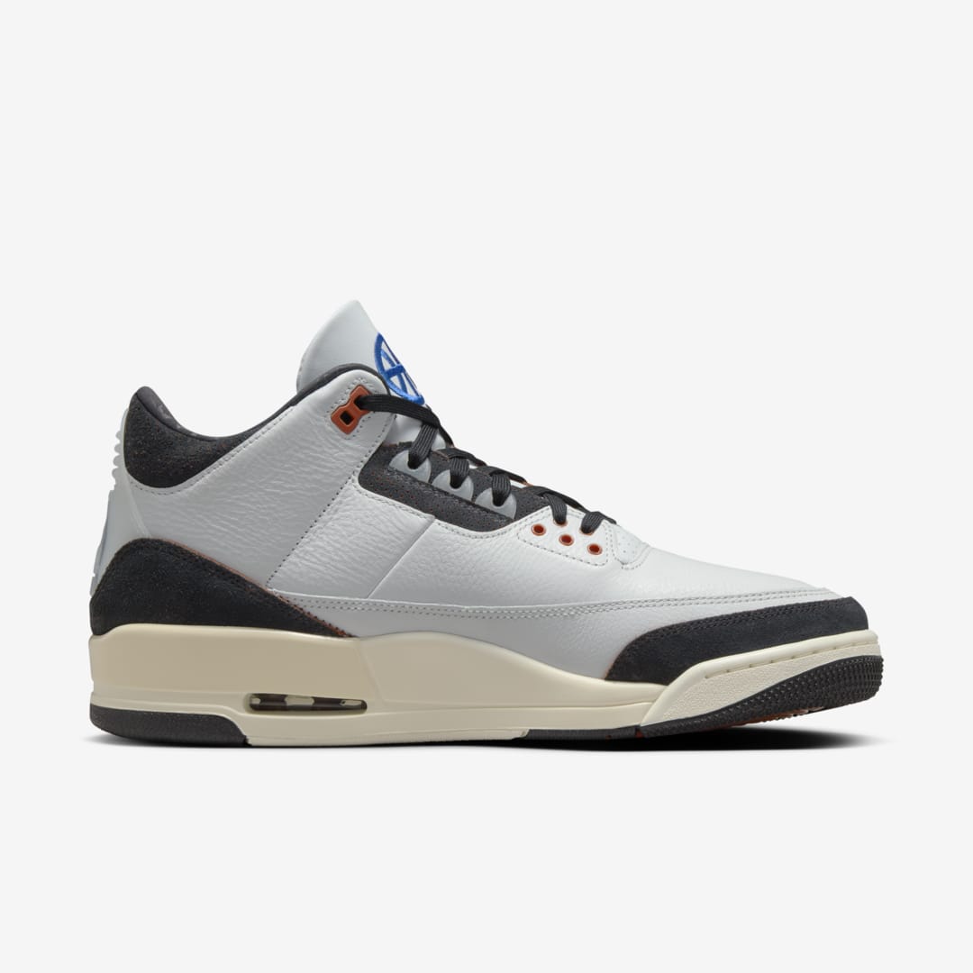 Air Jordan 3 FZ5649-100