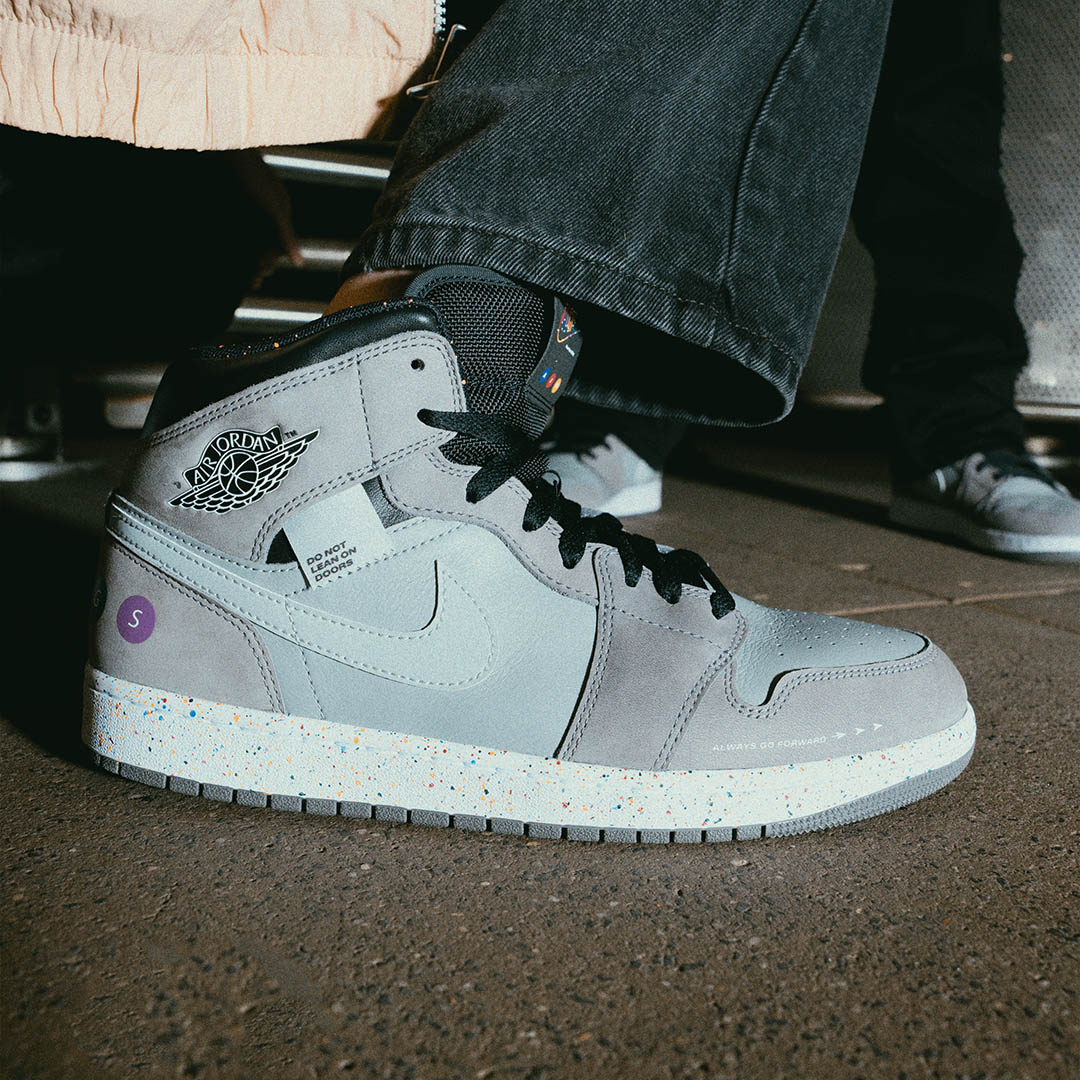 Air Jordan 1 Mid Wings "NYC Subway" FZ1209-001