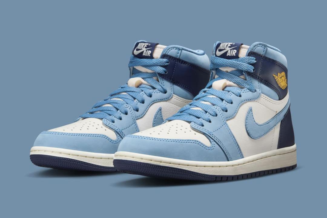 Air Jordan 1 High OG WMNS "First in Flight" FD2596-400