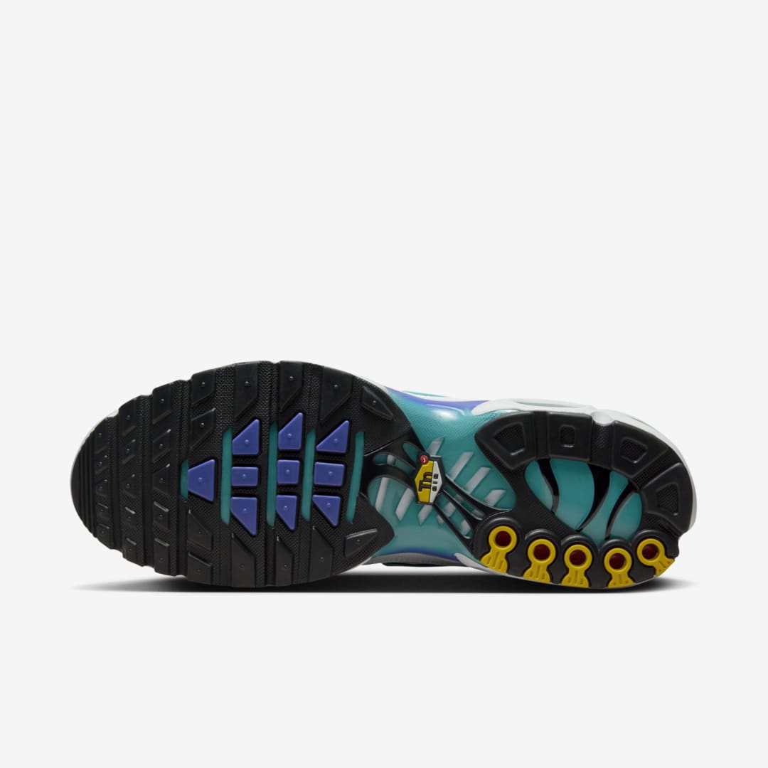 Nike Air Max Plus DM0032-102