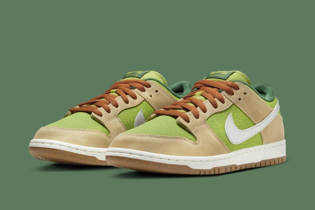 Nike SB Dunk Low "Escargot" FQ7585-200