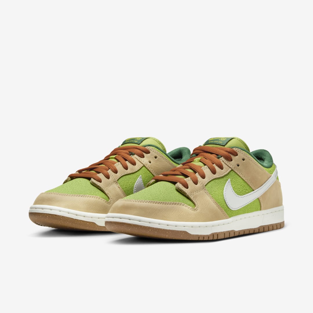 Nike SB Dunk Low "Escargot" FQ7585-200