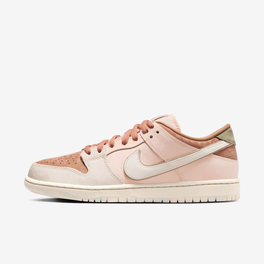 Nike SB Dunk Low "Trocadéro Gardens" FV5926-200