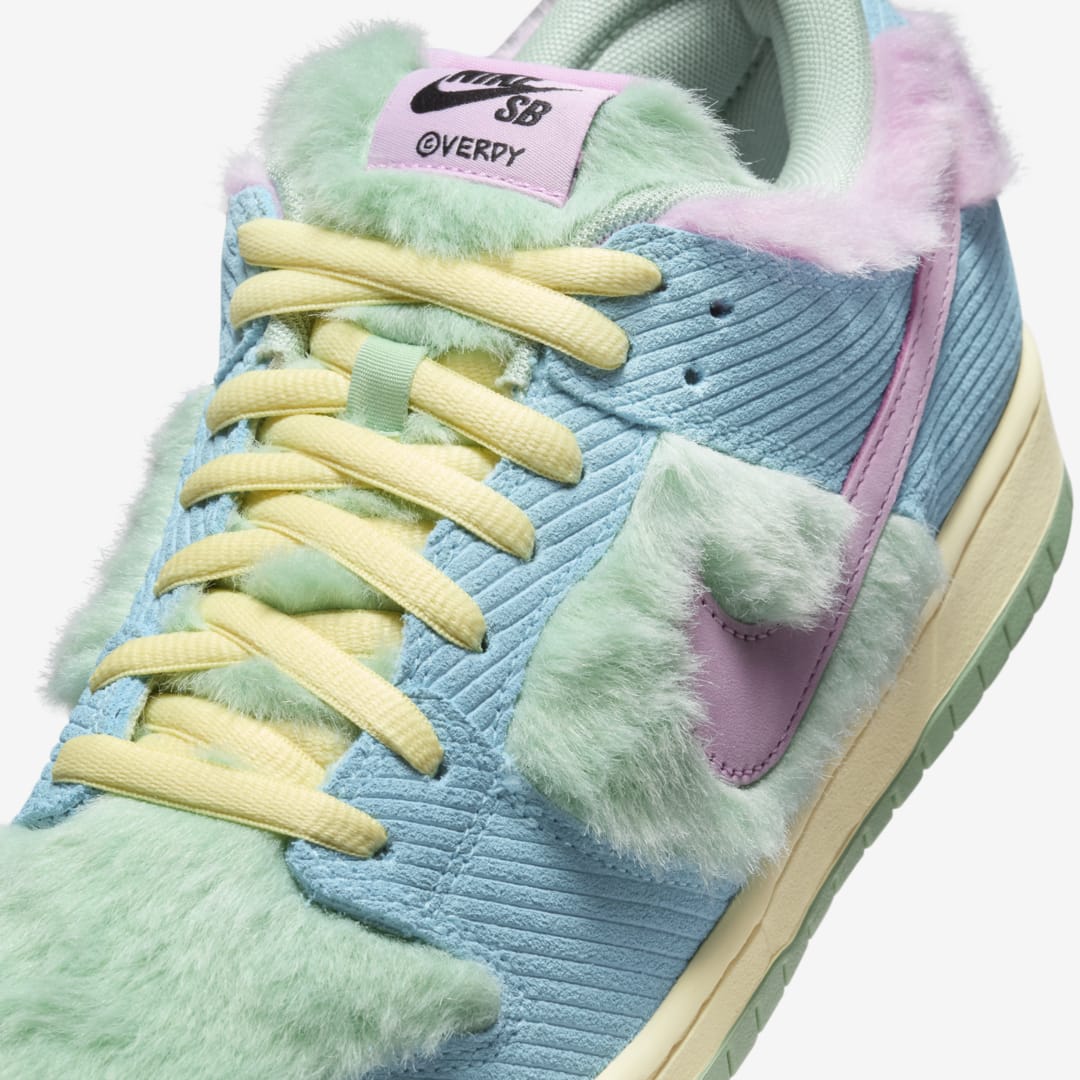 VERDY x Nike SB Dunk Low "Visty" FN6040-400