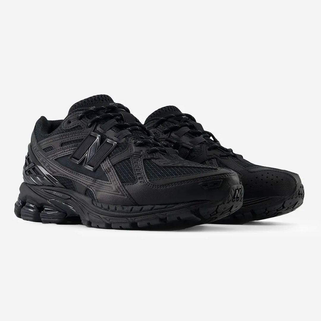 New Balance 1906U "Triple Black" M1906NJ