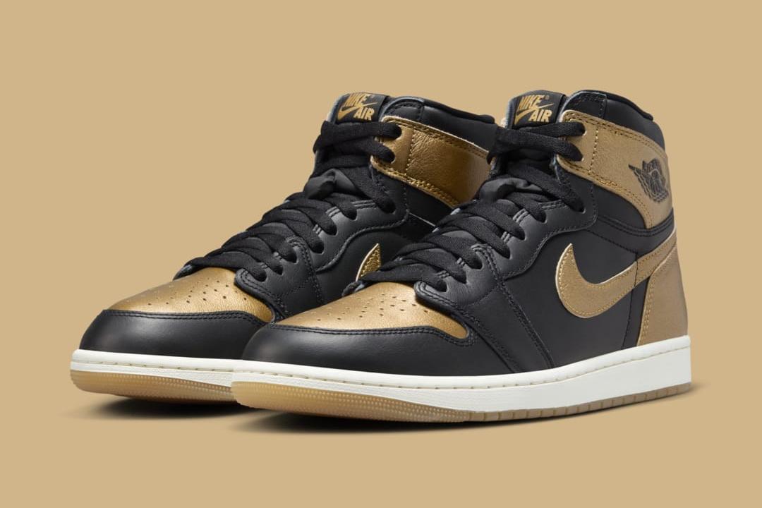 Air Jordan 1 High OG "Metallic Gold" DZ5485-071