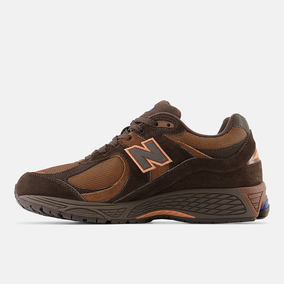 New Balance 2002R M2002RBT