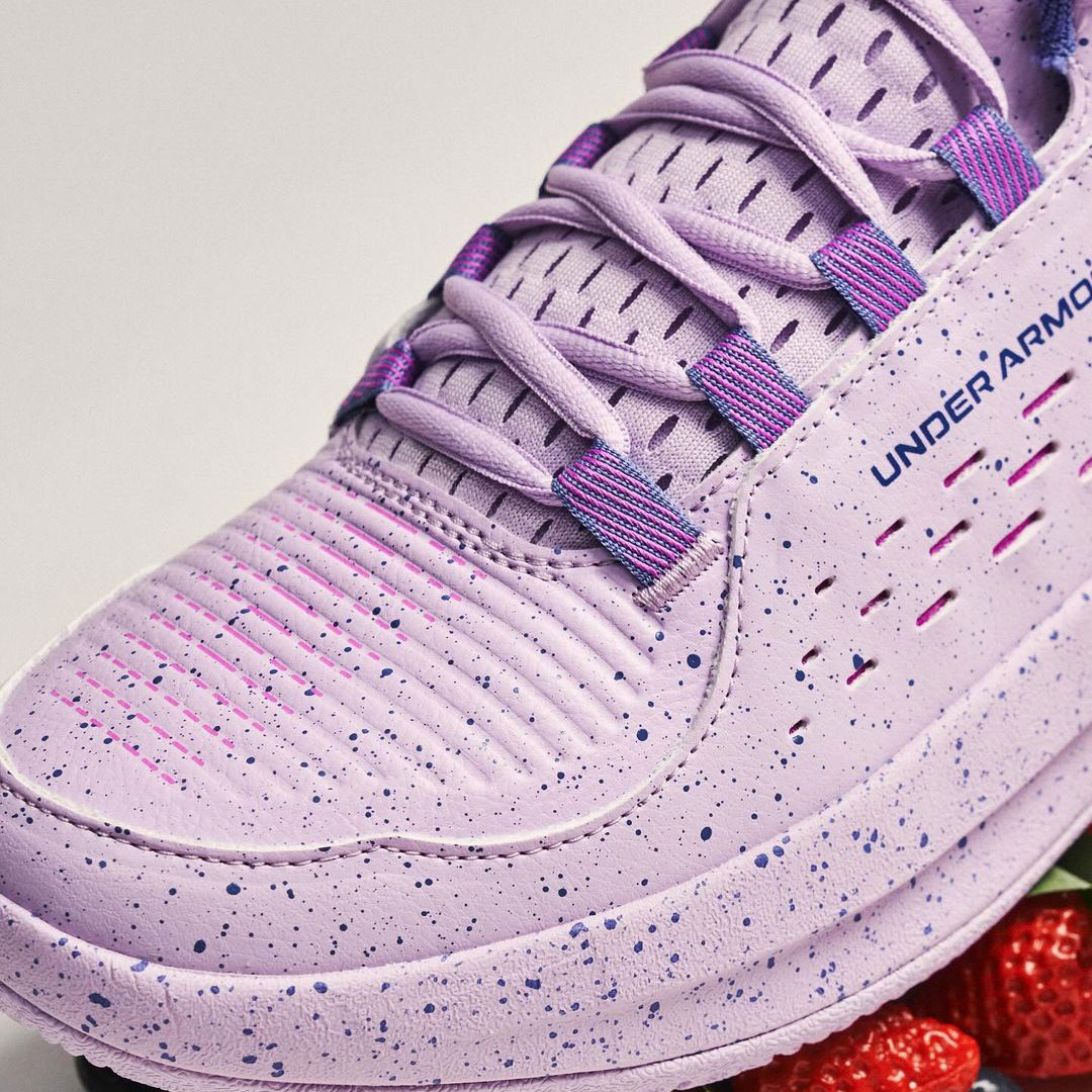 Kelsey Plum x Under Armour Breakthru 5 Plum-Berry PE
