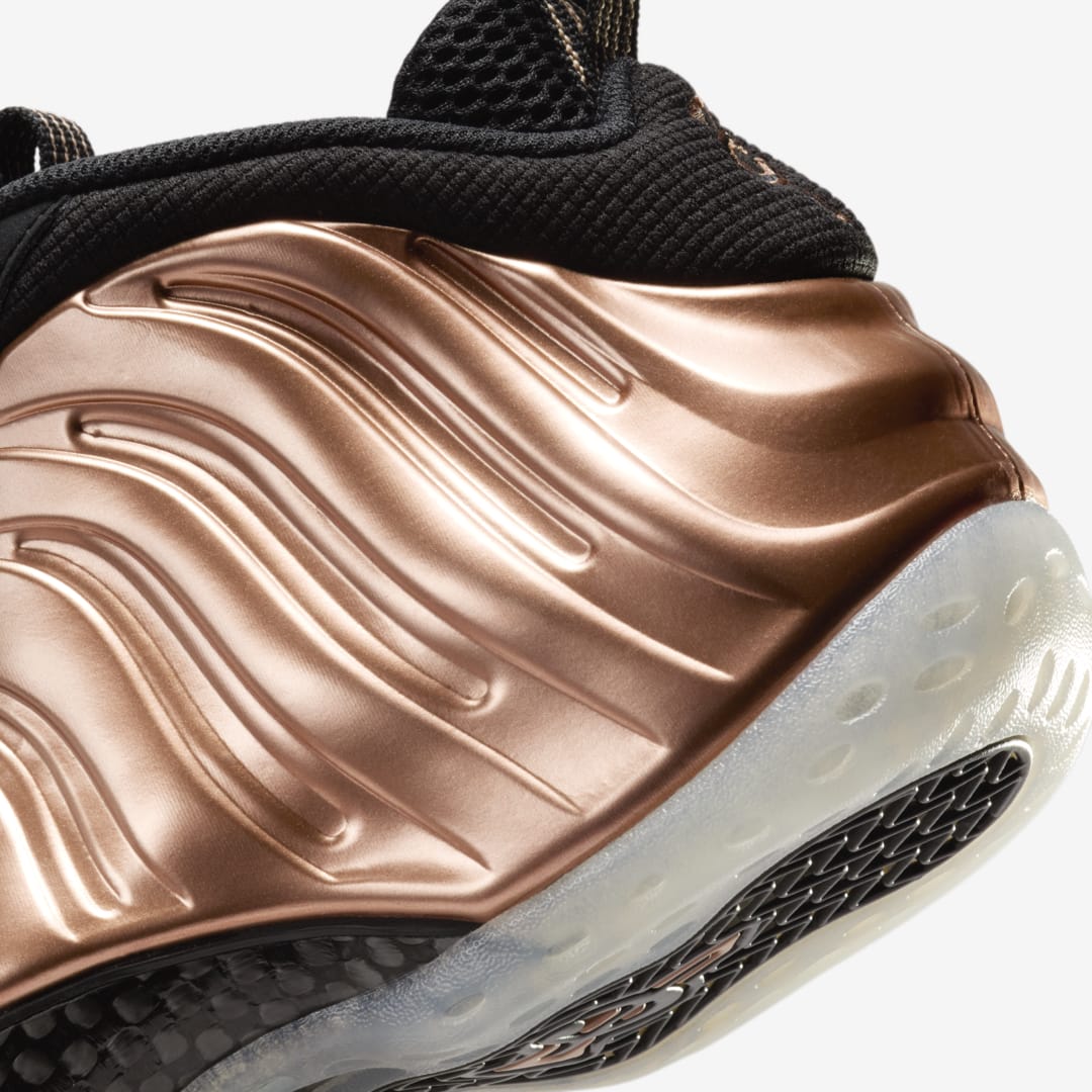 Nike Air Foamposite One "Metallic Copper" FZ9902-001