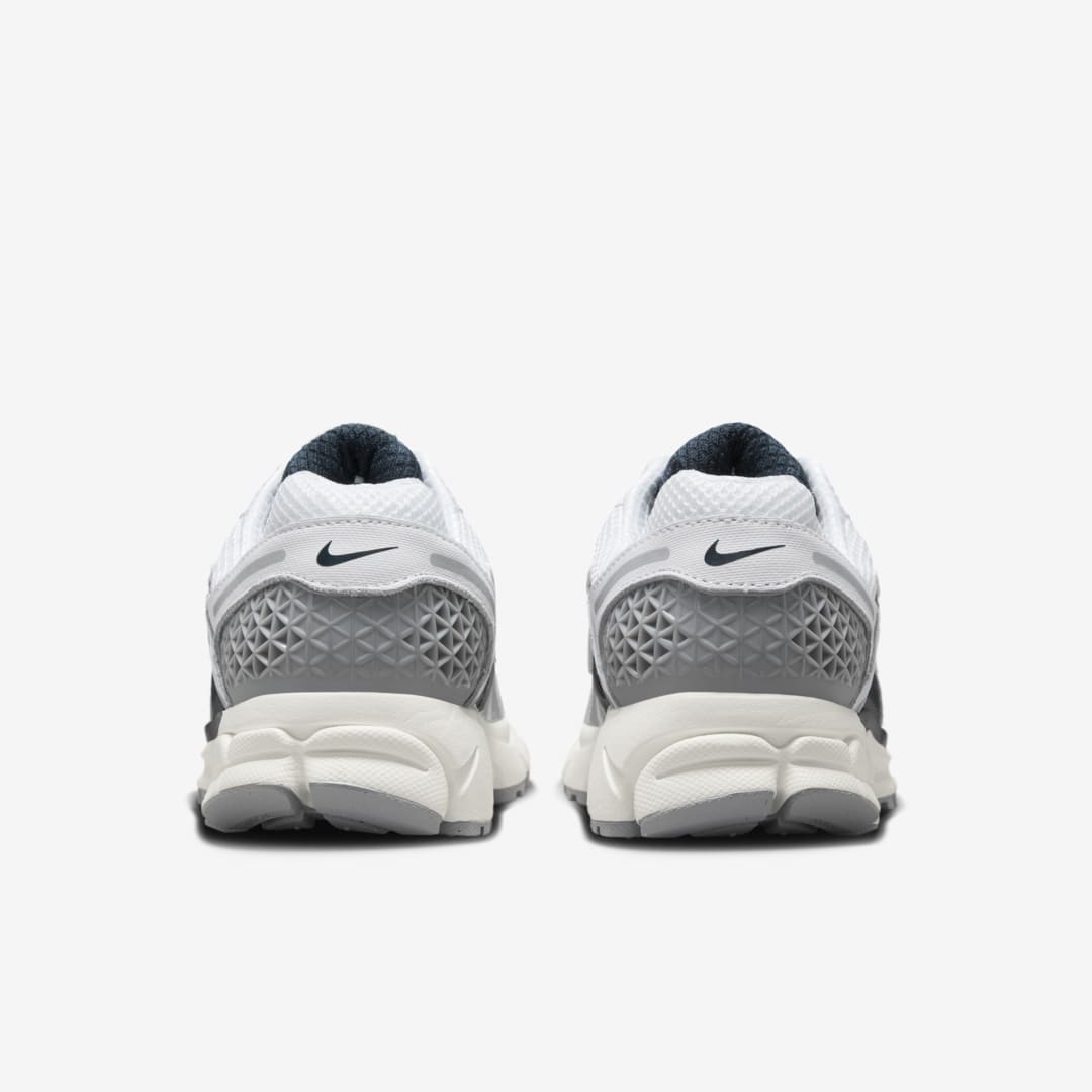 Nike Zoom Vomero 5 HV2412-100