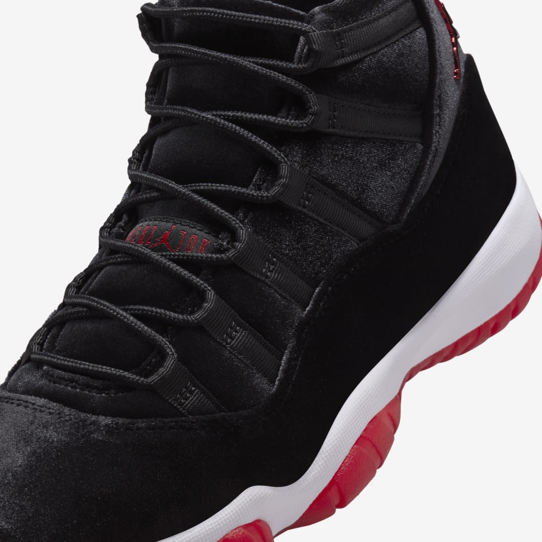 Air Jordan 11 WMNS "Bred Velvet" DB5457-061