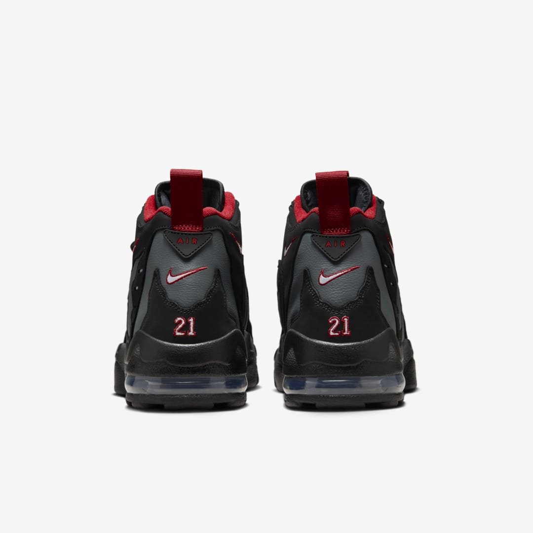 Nike Air Diamond Turf Max ’96 "Falcons" HQ3620-010