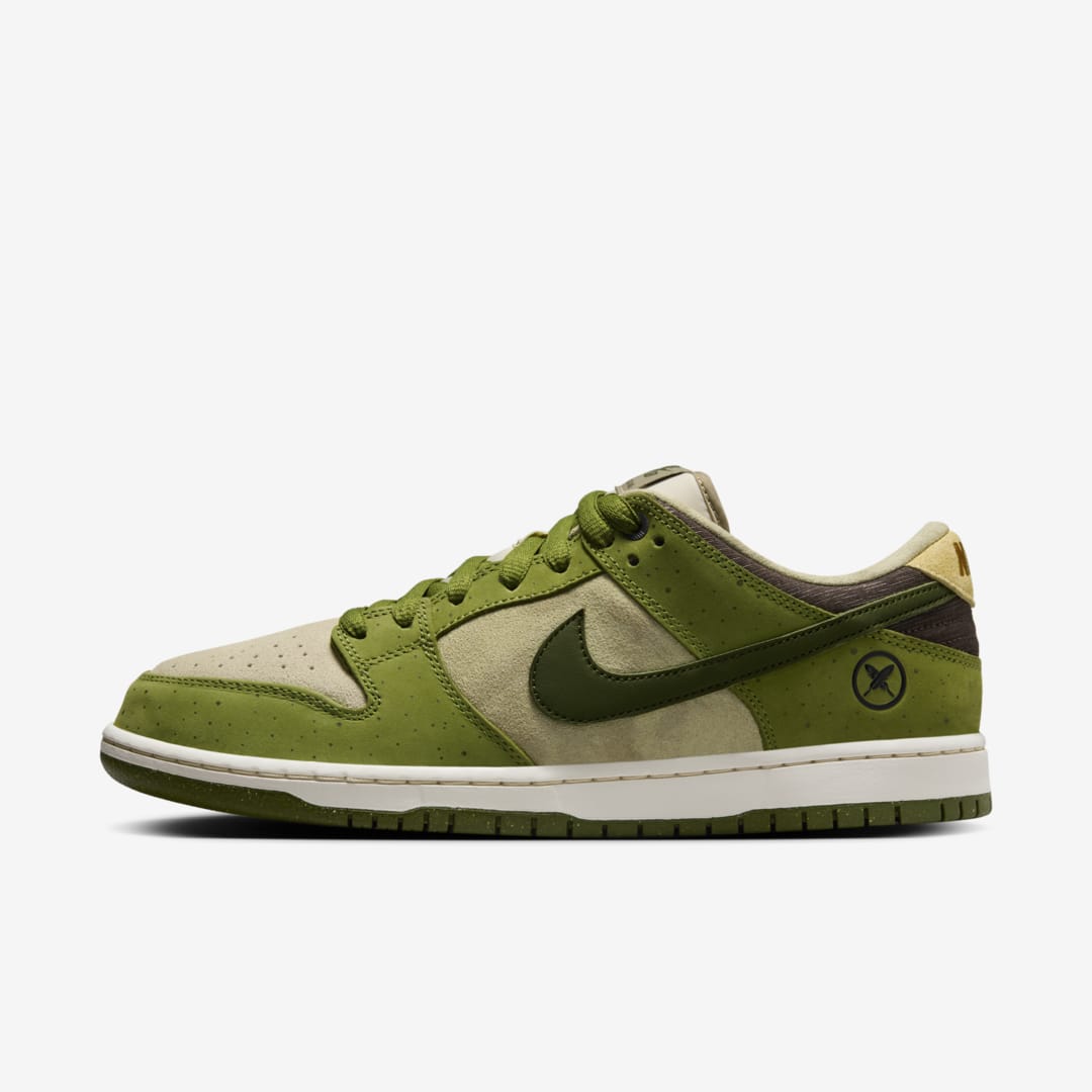 Yuto Horigome x Nike SB Dunk Low "Asparagus" HF8022-300