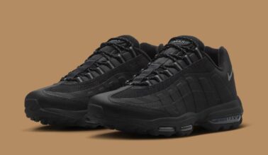 Nike Air Max 95 Ultra "Triple Black" HV6064-002