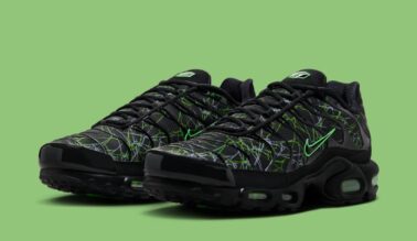 Nike Air Max Plus "Shattered Glass" IB3075-001