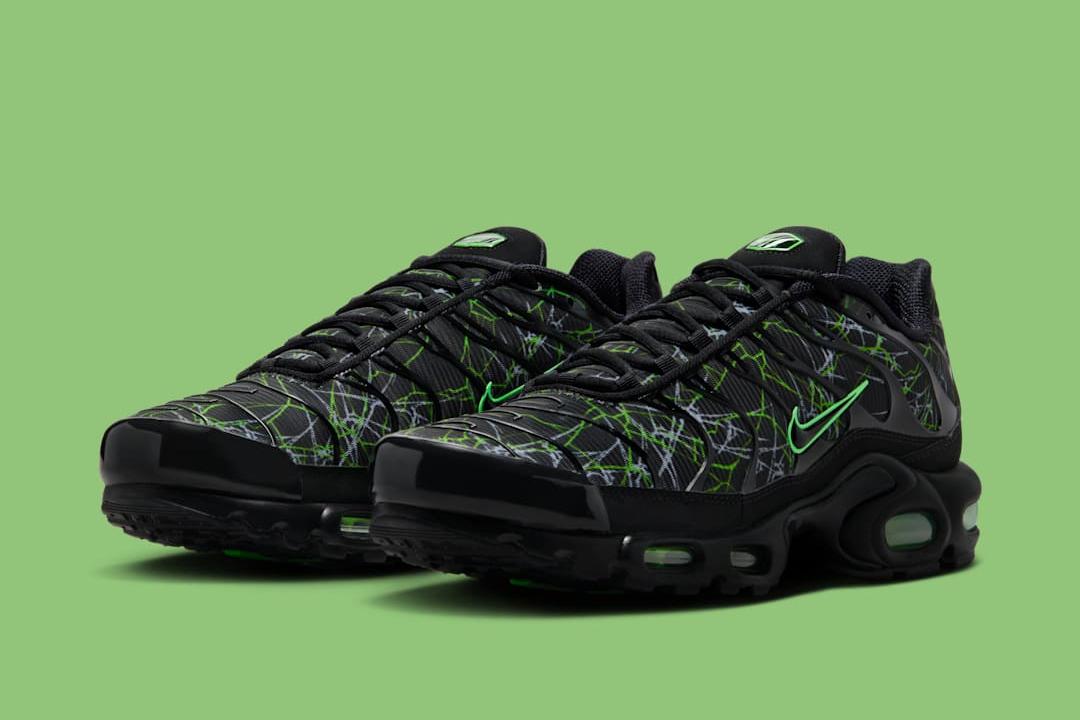 Nike Air Max Plus "Shattered Glass" IB3075-001