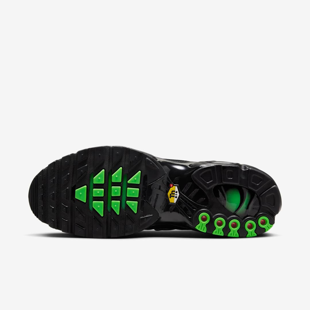 Nike Air Max Plus IB3075-001