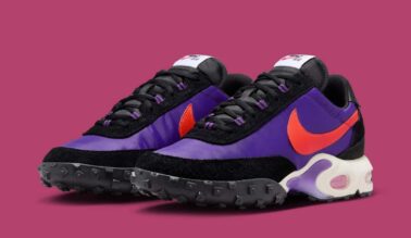 Nike Air Max Waffle "Voltage Purple/Total Orange" FV6946-500