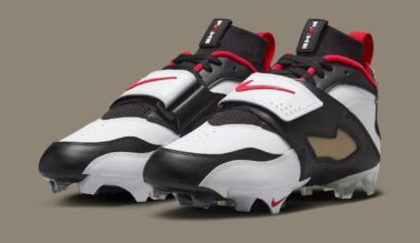 Nike Diamond Turf 96 Football Cleat "Falcons" HF5298-100