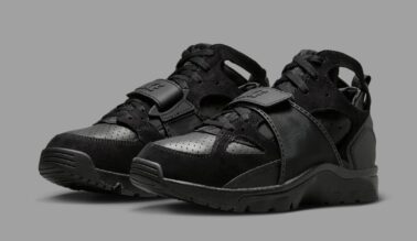 Nike Air Trainer Hurache "Triple Black" IB0497-002